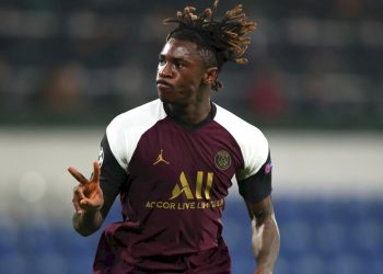 PSG Kalahkan Basaksehir 2-0