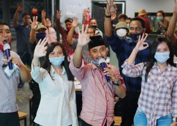 Guyup Rukun Kerja Siang Malam Menangkan Kelana-Astutik