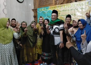 Kiai dan Nyai Kampung Sedati Dukung Penuh BHS-Taufiqulbar