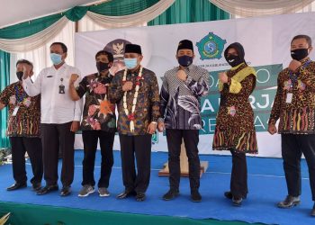 Pj Bupati Hudiyono Buka Bursa Kerja Terbuka Sidoarjo 2020