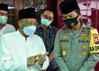 Temui Ketua MUI Jatim, Kapolda Jatim Diberi Resep Iman dan Imun