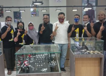 Ajak Kaum Milenial, Cawabup Taufiqulbar Sosialisasi Nomor 1 di Mall