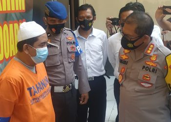 Jelekkan Polisi Via FB, Sopir Truk Ditahan