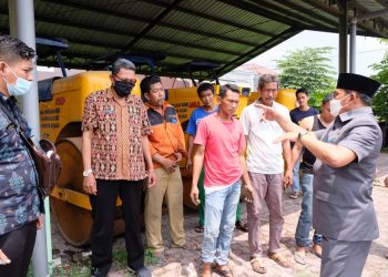Perintahkan Dinas Bina Marga Segera Perbaiki Jalan Rusak