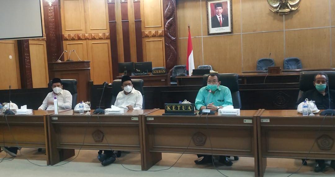 Bupati Sidoarjo Terpilih Gus Muhdlor-Subandi Jalin Silaturahmi Anggota DPRD