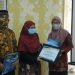 RS Aisyiyah Siti Fatimah Beri Santunan Guru TK dan TPQ Tulangan