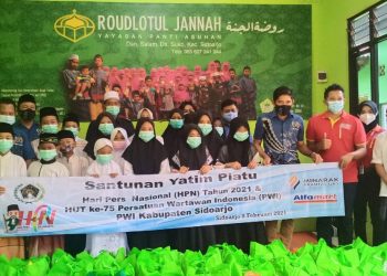 Rayakan HPN 2021, PWI Sidoarjo Santuni Anak Yatim