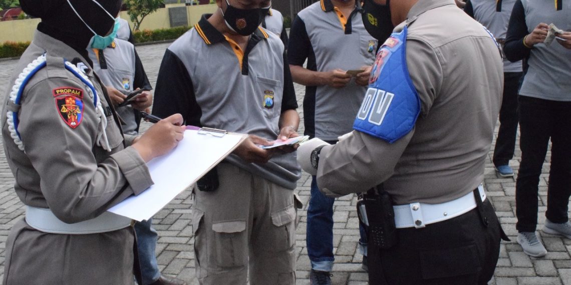 Propam Polda Jatim Ops Gaktibplin di Polresta Sidoarjo