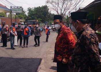 Bupati Gus Muhdlor Minta Camat Segera Eksekusi Jalan Rusak