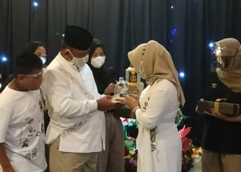 Hj Mimik Idayana Rayakan Ultah ke -50 Dengan Tetap Jalankan Prokes