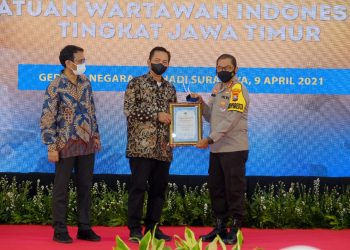 Kapolresta Sidoarjo Raih Tokoh Kamtibmas PWI Award 2021