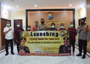 Polresta Sidoarjo Launching Program Ortu Asuh Pelajar Papua