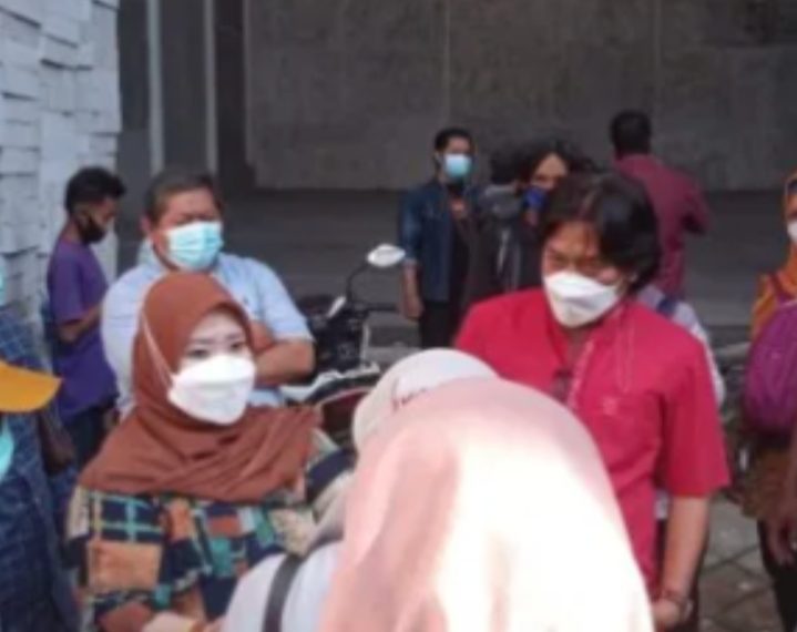 DPRD Surabaya Komisi A minta Pemkot Cabut Ijin Rumah Usaha Jl Kedinding