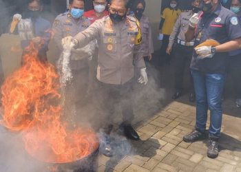 Polresta Sidoarjo Musnahkan 6,3 Kg Sabu Malaysia