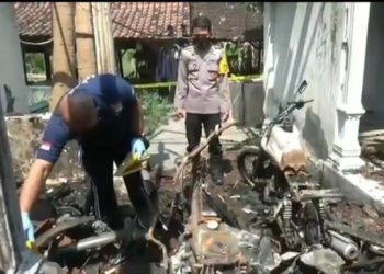 Bakar Rumah Kontrakan Mantan Istri