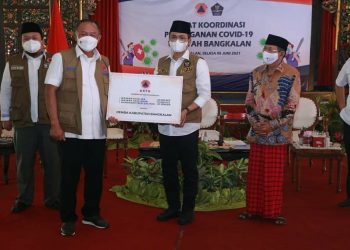 Pemkab Bangkalan Dapat Bantuan Dana Siap Pakai Rp 1 Miliar dari BNPB untuk Penanggulangan Covid-19