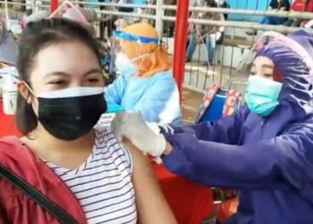 Dirangsang Hadiah Kambing, Ribuan Warga Pasuruan Serbu Vaksinasi
