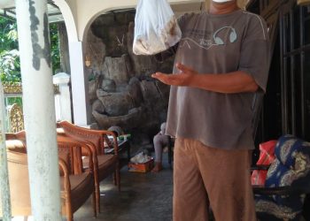 Pasutri Anggota Dewan Bagikan 500 Nasi Bungkus Tiap Hari ke Warga Isolasi Mandiri