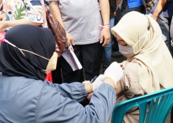 Polresta Sidoarjo Vaksinasi Covid-19 Dosis Kedua Untuk 1000 Warga