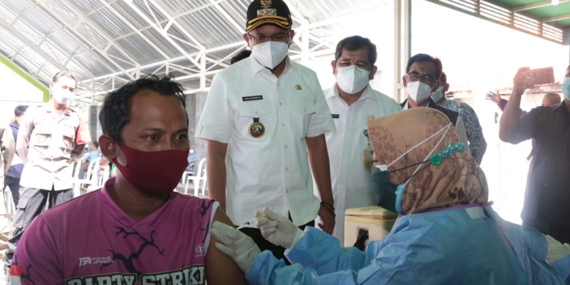 Bupati Sidoarjo Gus Muhdlor Bentuk Tim Percepatan Vaksinasi Covid-19