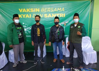 DPC PKB Sidoarjo Vaksinasi 1000 Kiai dan Santri