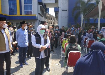 Percepat Vaksinasi, Pemprov Jatim Bantu Umsida 5000 Vaksin