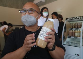 Pionir Es Kopi Susu Kekinian Buka di Surabaya