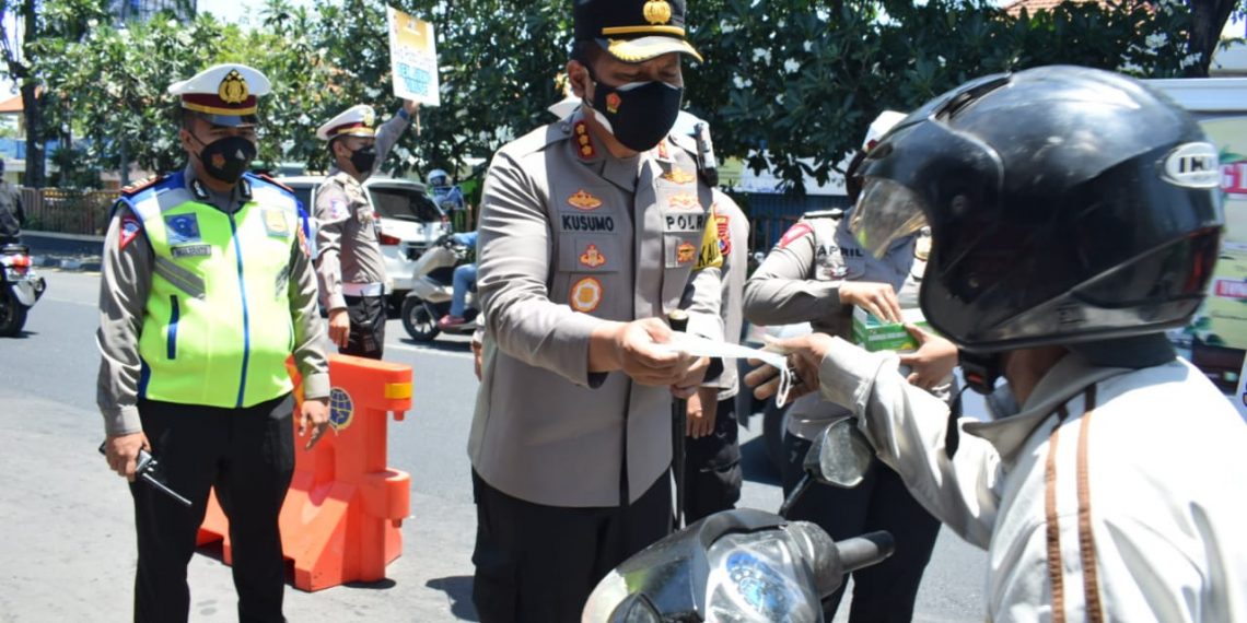 Ops Patuh Semeru 2021, Polisi Sidoarjo Edukasi Prokes