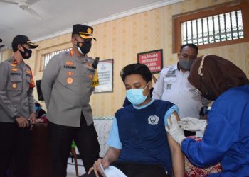 Sebanyak 1.156 Napi Lapas  Sidoarjo Disuntik Vaksin Covid-19