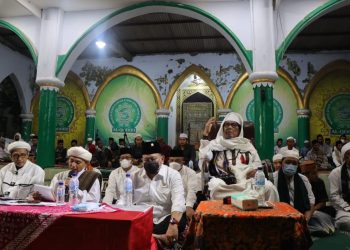 Ketua DPD RI LaNyalla Hadiri Dzikir Manaqib di Ponpes Al-Qodiri Jember