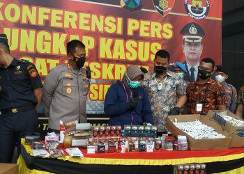 Polresta Sidoarjo Gerebek Home Industri Rokok Ilegal
