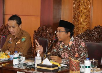 Kerja, Kerja, Kerja, Bupati Gus Muhdlor Kumpulkan Semua Kepala OPD Minta Kinerja Triwulan II Digenjot