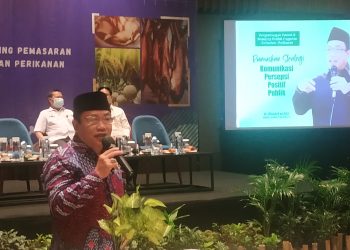 Narasumber Seminar, Ketua DPRD H Usman Paparkan Strategi Branding Produk Lokal