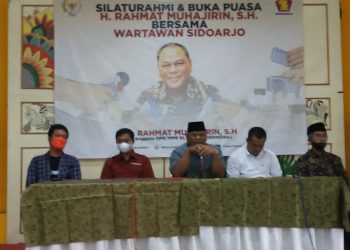 Anggota DPR Rahmat Muhajirin Galang Silaturahmi Puluhan Wartawan Sidoarjo