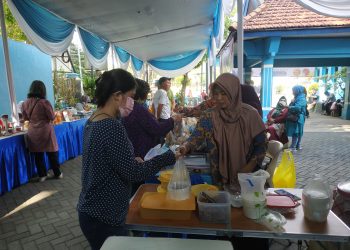 Dinas Perikanan Sidoarjo Gelar Bazar Olahan Ikan