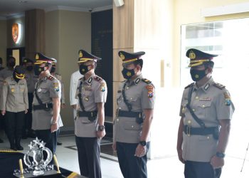 Kabaglog dan Kapolsek Candi Polresta Sidoarjo Dimutasi