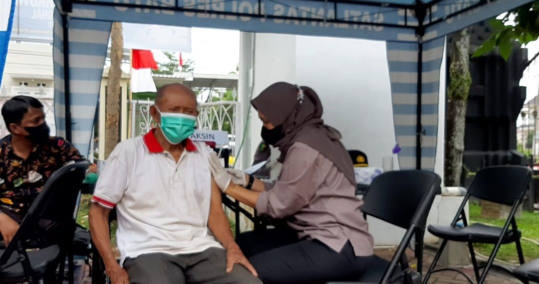Polres Batu Gelar Vaksinasi untuk Pencegahan Covid-19