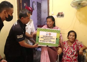 Sambut HUT Humas Polri Ke-71, Polresta Sidoarjo Peduli Lansia
