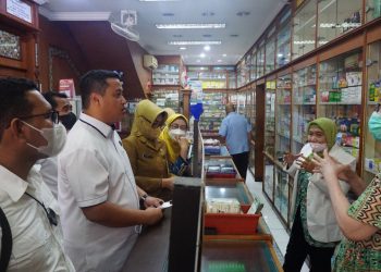 Cegah Kasus AKI, Polresta Sidoarjo Bersama Stakeholder Terkait Sidak Apotek