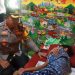 Kapolresta Sidoarjo Beri Bantuan Korban Tragedi Kanjuruhan di Porong