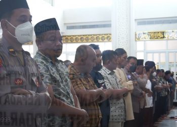 Polresta Sidoarjo Gelar Shalat Ghaib untuk Korban Gempa Cianjur
