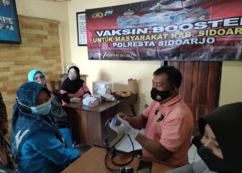 Masifkan Vaksin Booster di Wilayah Prambon