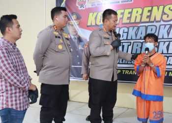 Bapak Cabuli Anak Tiri Saat Istri Terlelap Disampingnya