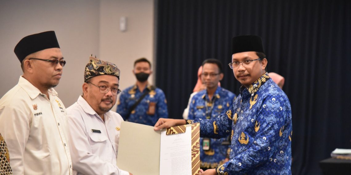 Bupati Gus Muhdlor Kukuhkan 30 Peserta Forum SDC Kabupaten Sidoarjo
