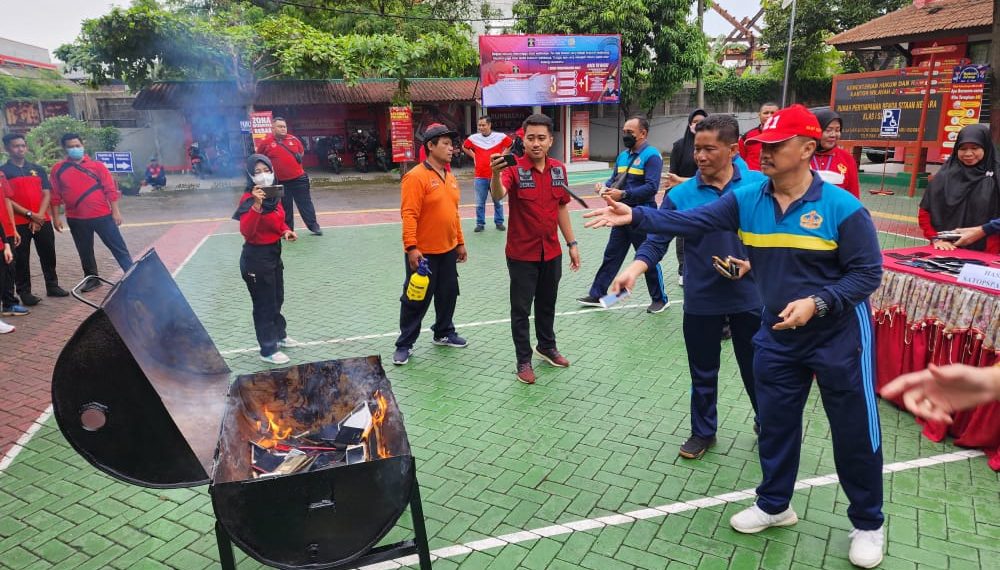 Musnahkan Barang Bukti Hasil Penggeledahan Lapas dan Rutan