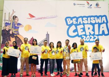 FIFGROUP Serahkan Beasiswa Ceria 2022 ke 384 Anak