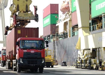 Arus Peti Kemas Pelindo Tumbuh 1,08 Persen