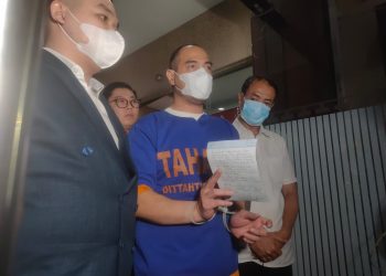 Ferry Kirim Surat Cinta Sebelum Dijebloskan ke Tahanan