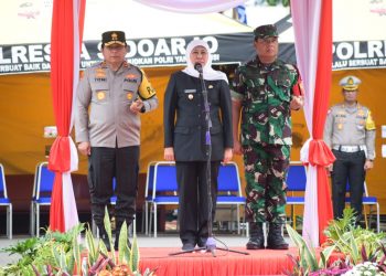 Gubernur Jatim Pimpin Apel Gelar Pasukan Operasi Keselamatan Semeru 2023 di GOR Sidoarjo