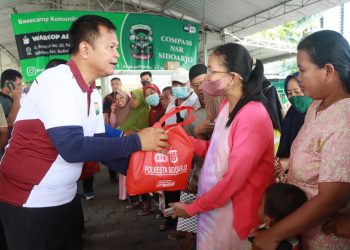 Jumat Curhat, Polresta Sidoarjo Sediakan Layanan Kesehatan dan Baksos